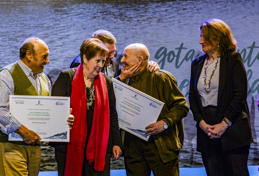 Page reconoce que el agua es una «preocupación latente»