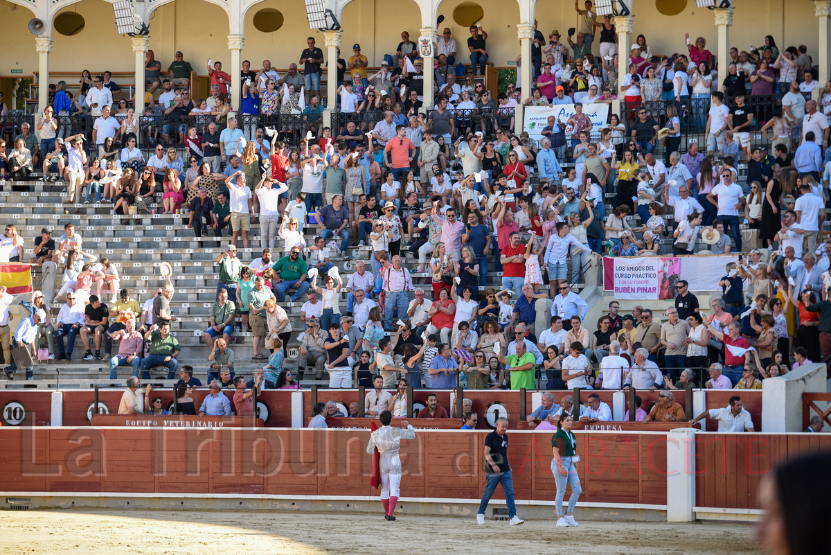 Corrida de Asprona.  / VÍCTOR FERNÁNDEZ