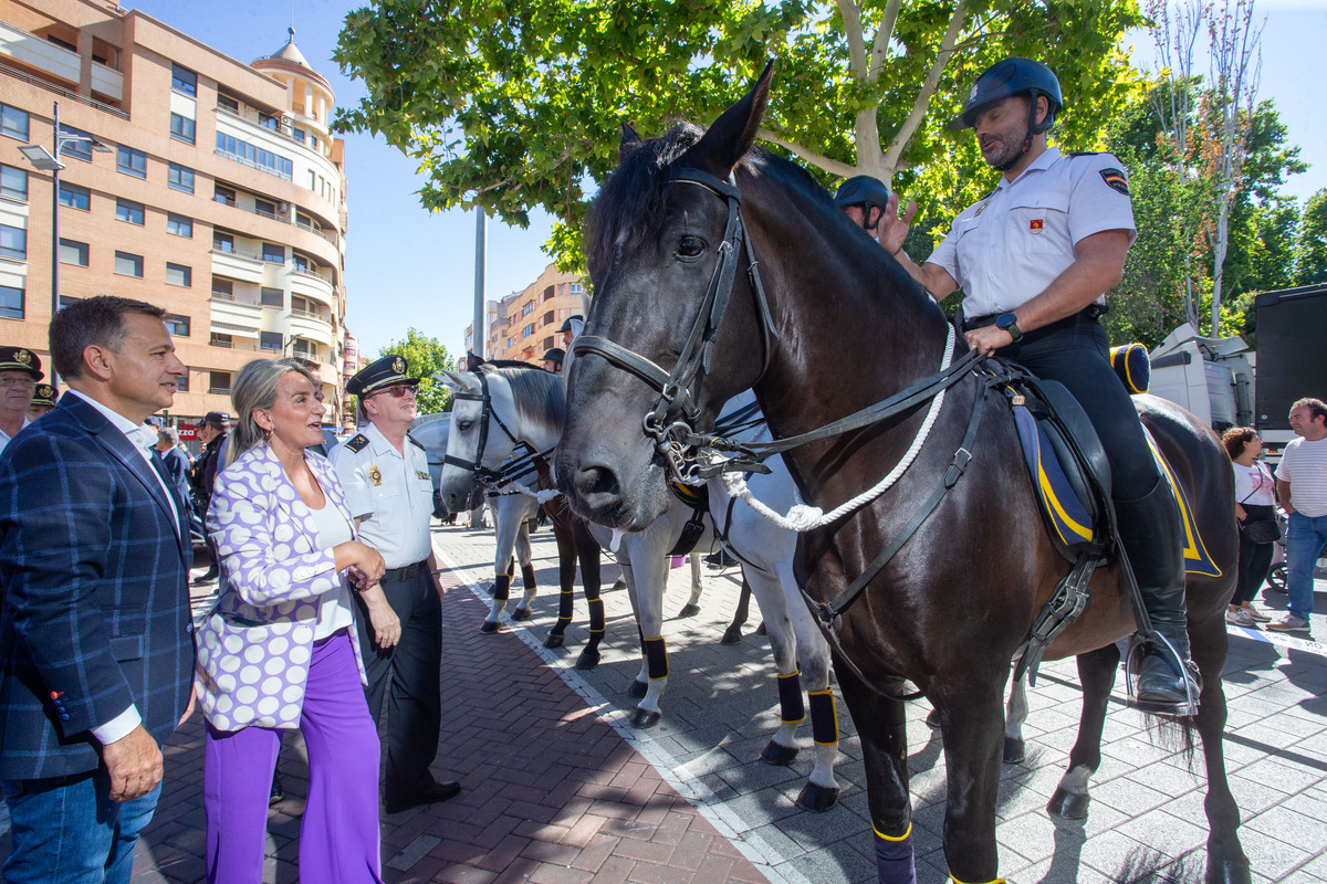 Visita al Punto de Emergencias en la Feria   / JOSÉ MIGUEL ESPARCIA