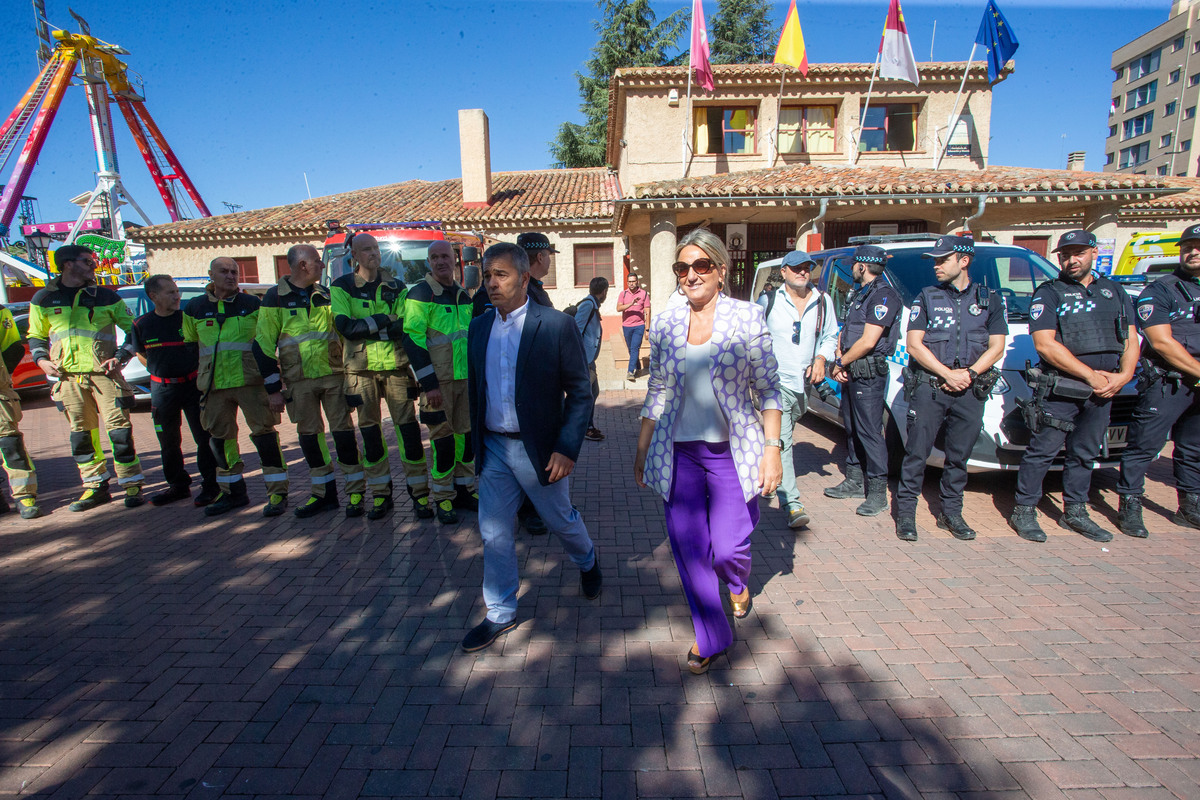 Visita al Punto de Emergencias en la Feria   / JOSÉ MIGUEL ESPARCIA