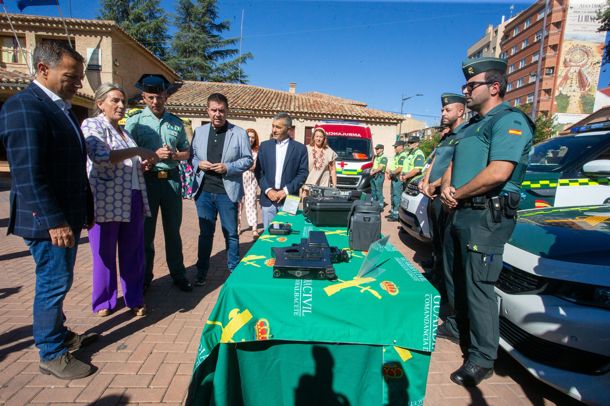 Visita al Punto de Emergencias en la Feria   / JOSÉ MIGUEL ESPARCIA