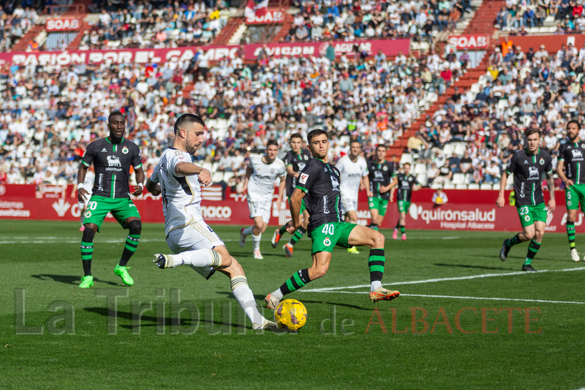 VÍCTOR FERNÁNDEZ