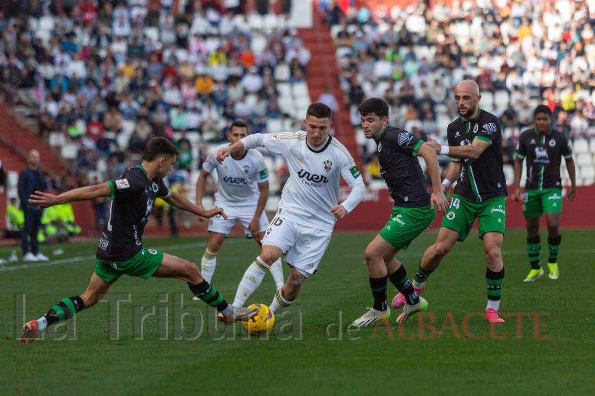 VÍCTOR FERNÁNDEZ