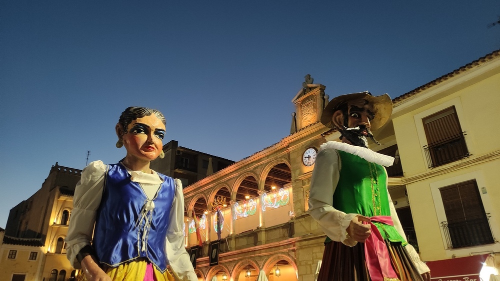 Villarrobledo vive sus fiestas mayores en honor a la virgen 