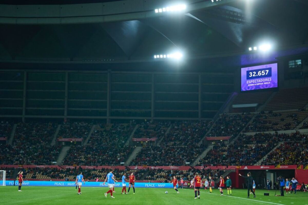 Fútbol/Selección.- 32.657 espectadores, nuevo récord de asistencia a un partido de la selección femenina en España  / AFP7 VÍA EUROPA PRESS