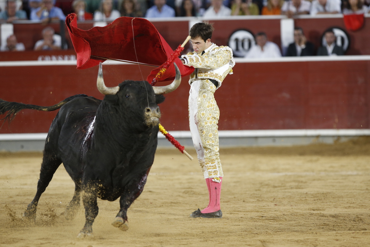 Un momento del festejo  / JOSÉ MIGUEL ESPARCIA