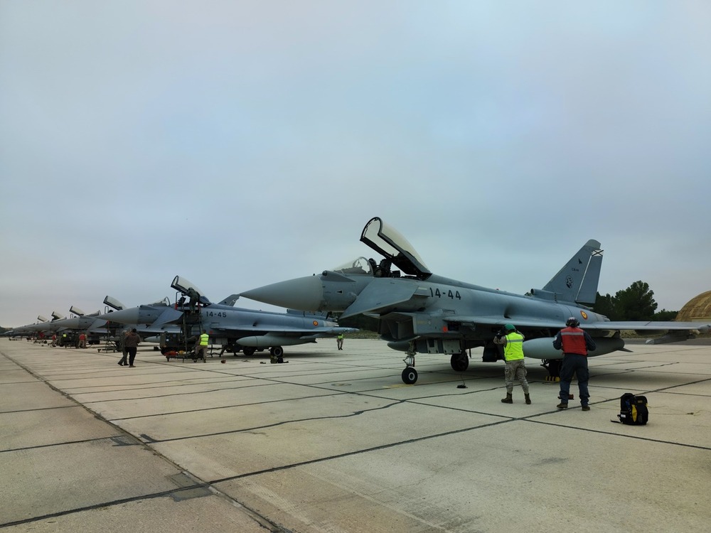 Imagen de los Eurofighter albacetenses antes de su despegue.