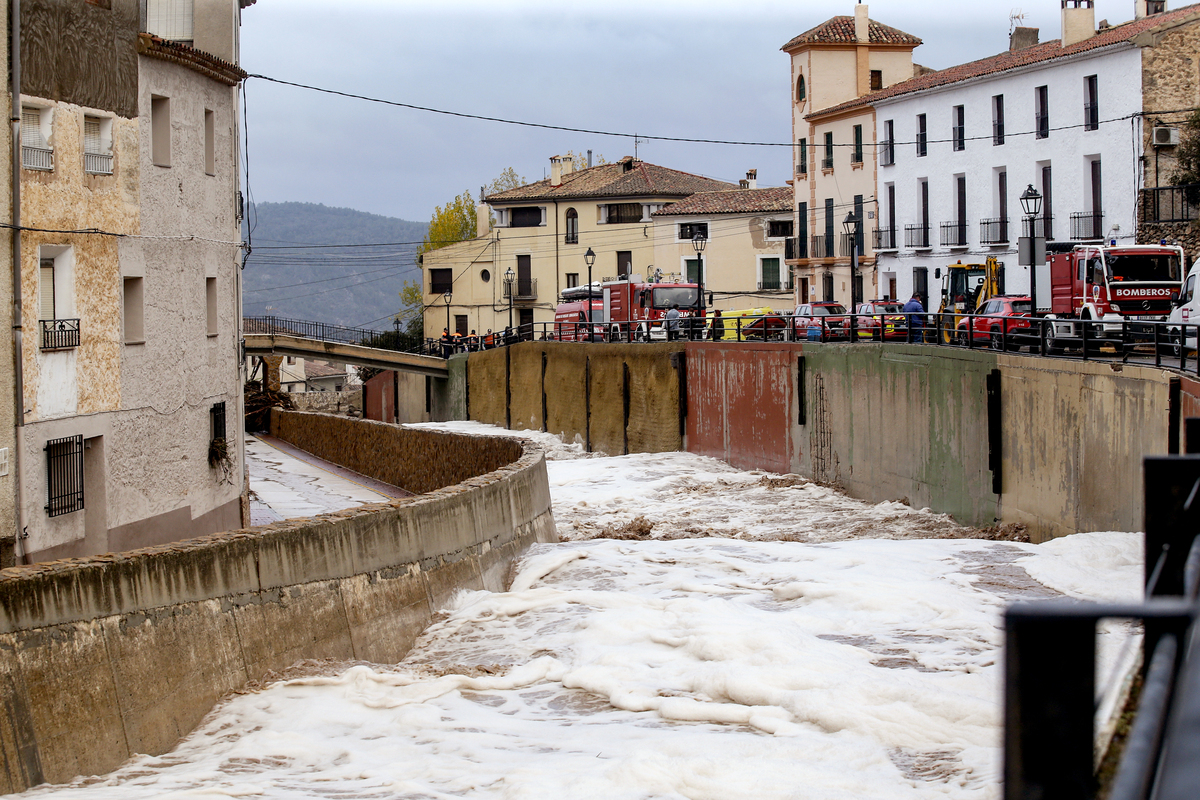 Letur ha sido la localidad más golpeada por el temporal  / ARTURO PÉREZ