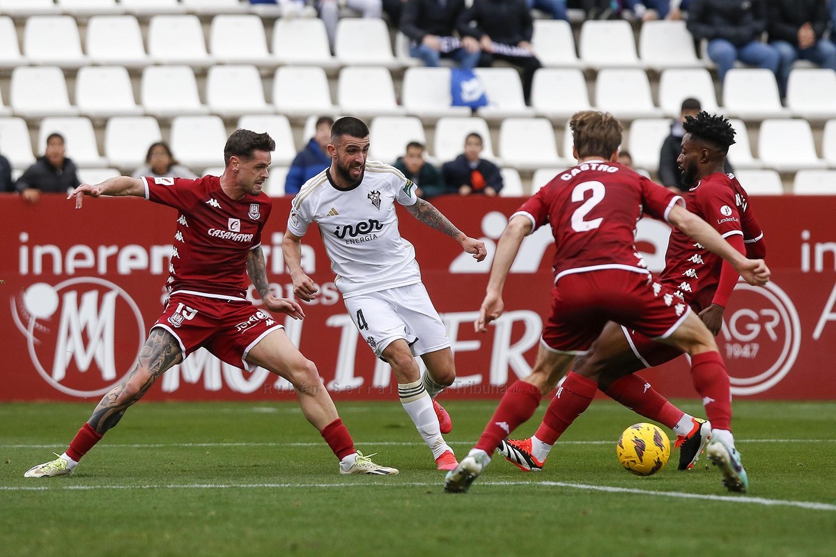 Albacete 0-1 Alcorcón  / RUBÉN SERRALLÉ