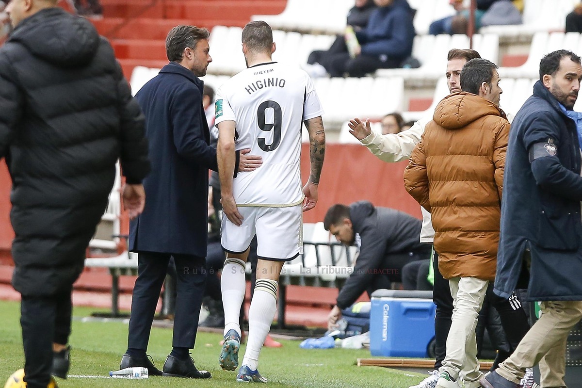 Albacete 0-1 Alcorcón  / RUBÉN SERRALLÉ