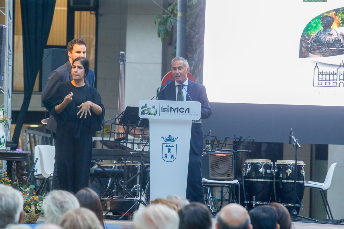 Un momento del acto conmemorativo  / JOSÉ MIGUEL ESPARCIA