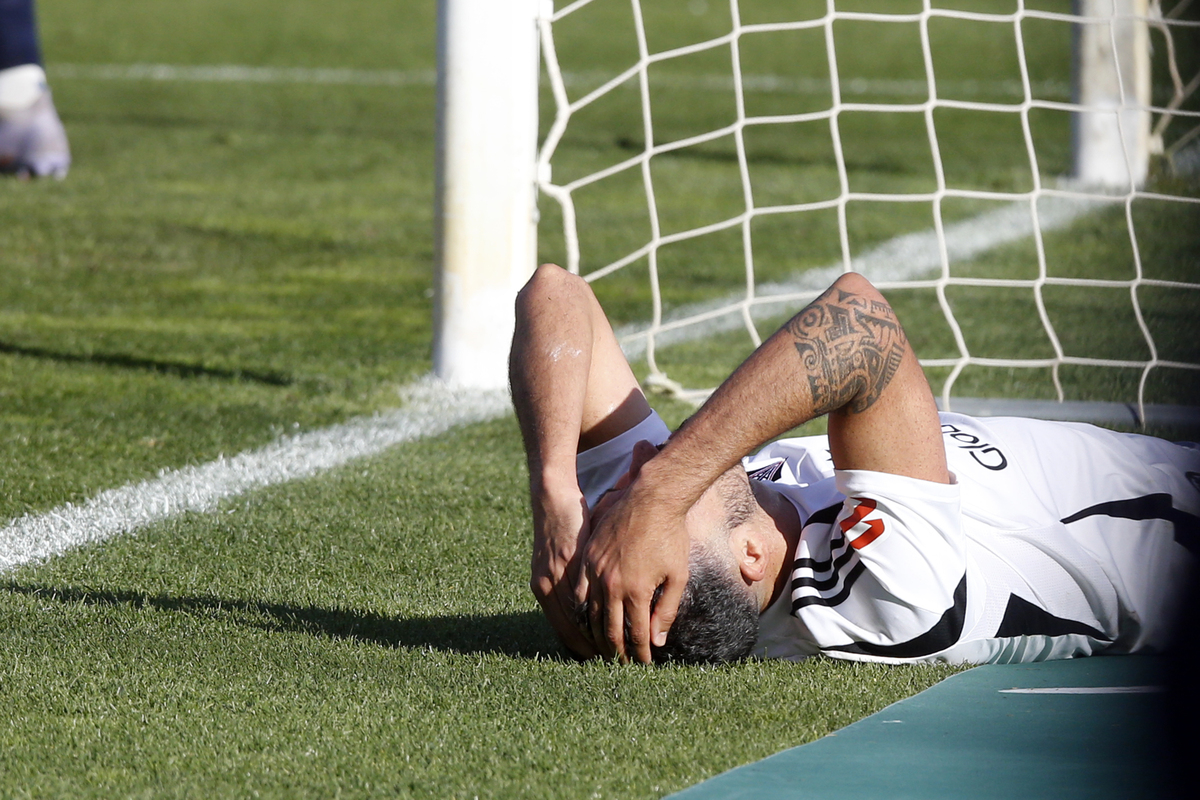 Un momento del partido disputado en el Carlos Belmonte  / JOSÉ MIGUEL ESPARCIA