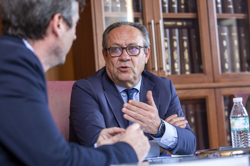 Juan Alfonso Ruiz Molina es el consejero que lleva las competencias en transformación digital del Gobierno regional.