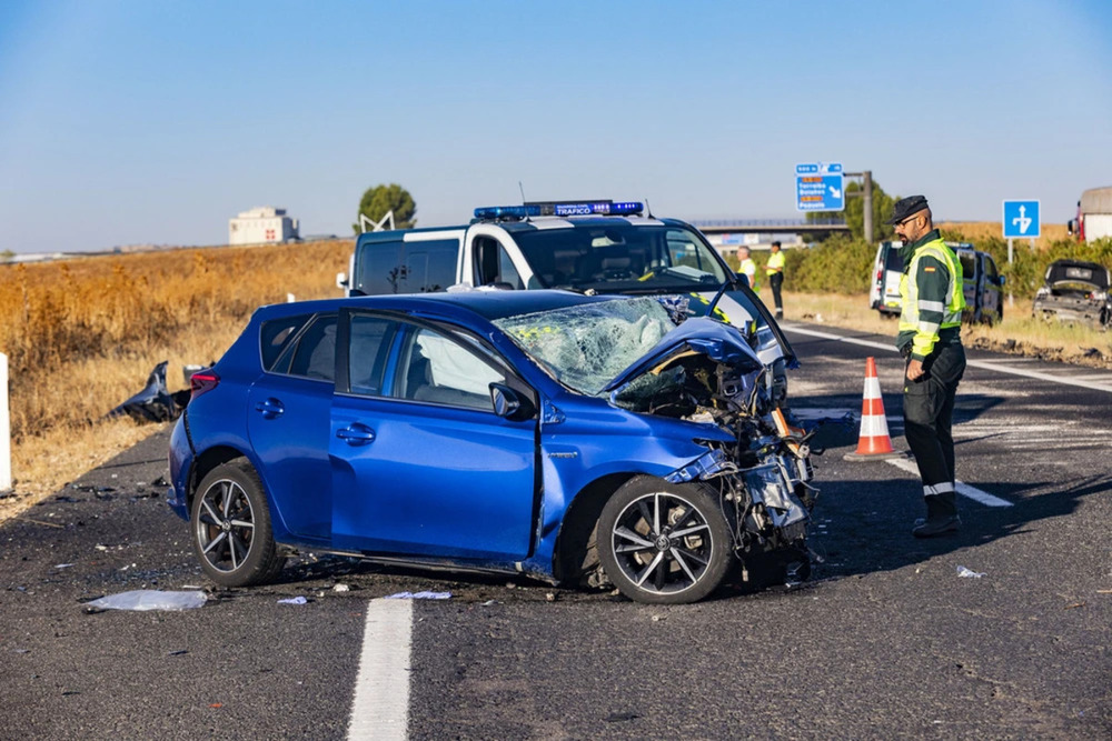 Dos muertos por un coche kamikaze en la A-43 en Torralba