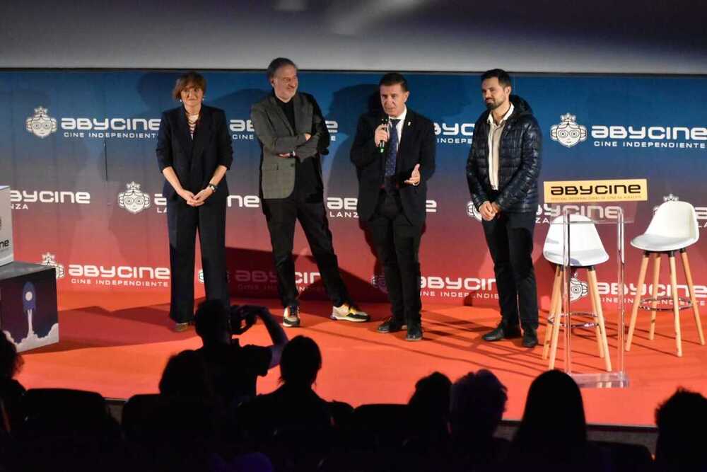 Imagen del acto de recepción a los participantes del programa 'Abycine Lanza'.