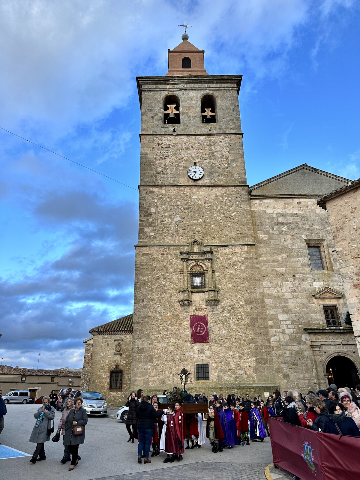 Pasajes de la procesión.  / AYUNTAMIENTO EL BONILLO