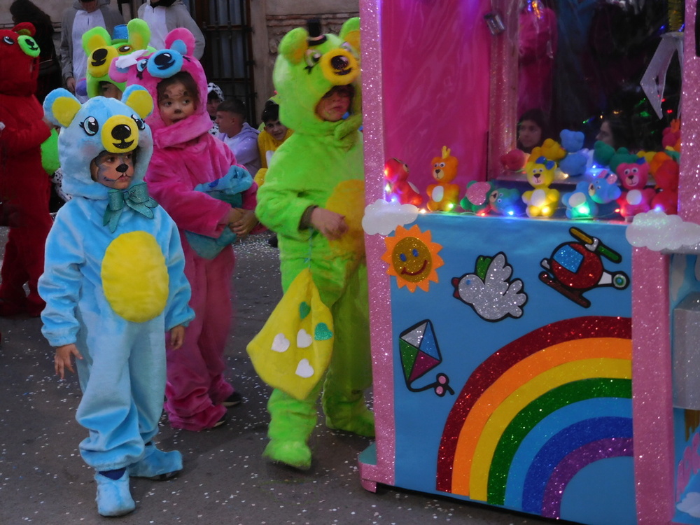 La ilusión resurge durante el precarnaval de Villarrobledo 