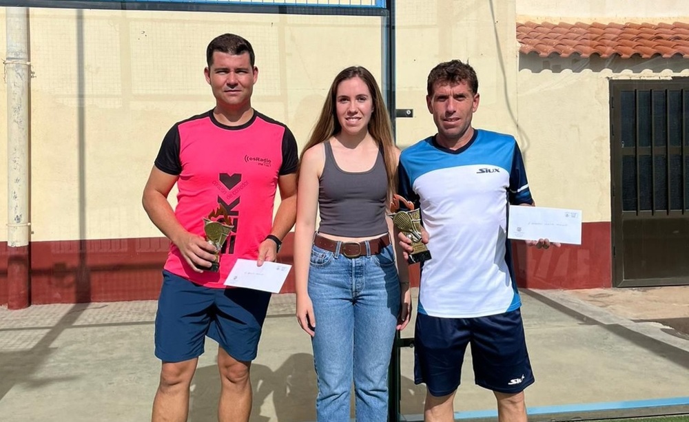 Ganadores del Torneo de Pádel de El Bonillo.