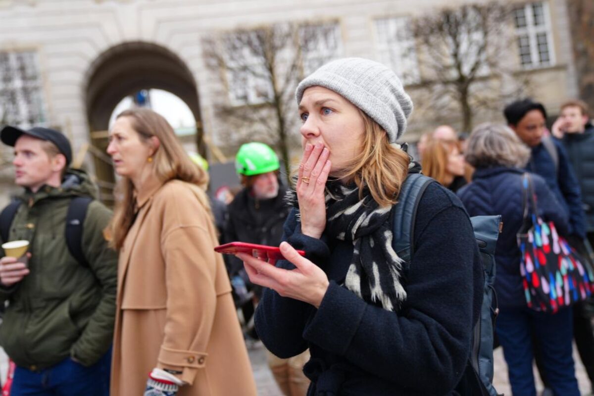 Fire hits historical Stock Exchange building in Copenhagen  / IDA MARIE ODGAARD