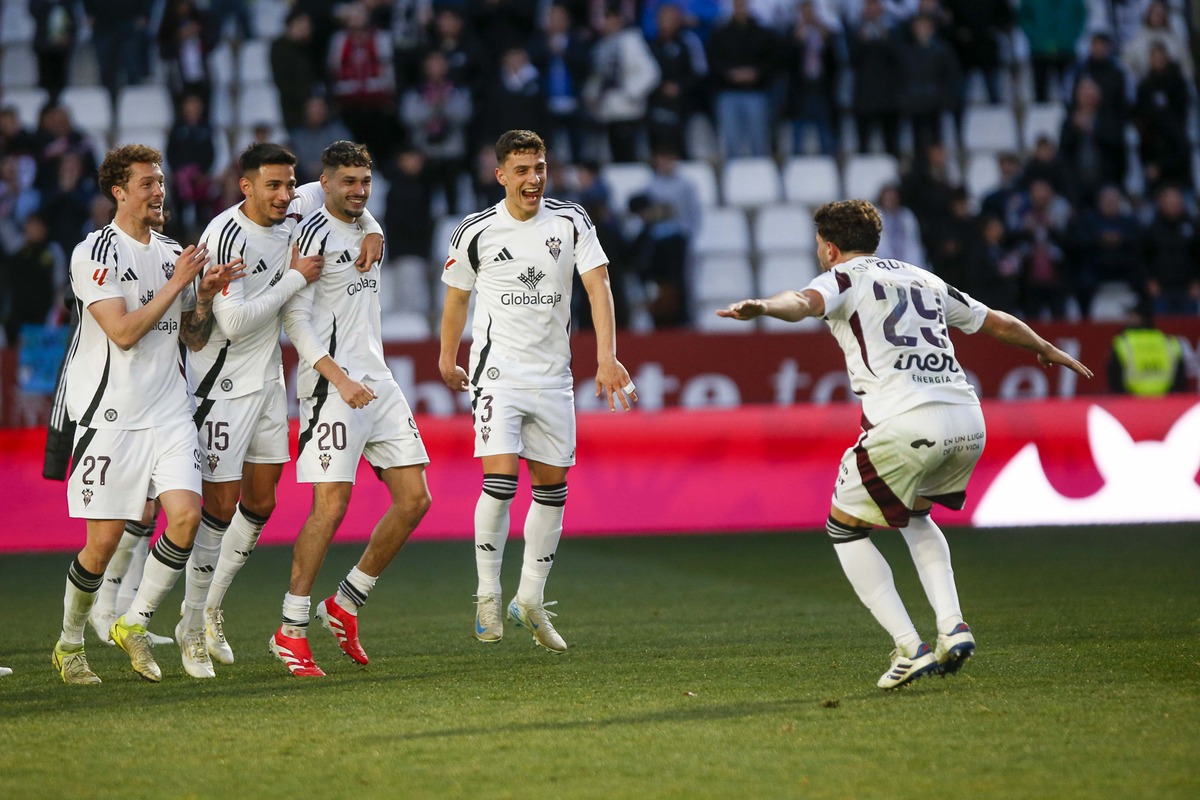 Un momento del partido disputado en el Carlos Belmonte