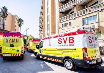 Tres fallecidos en la explosión de una fábrica en Ibi, Alicante