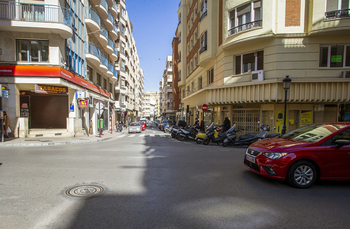 Reservarán espacio para aparcar motos en la calle San Antonio