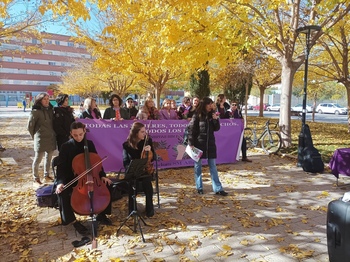 La Coordinadora 8M protesta contra la violencia machista