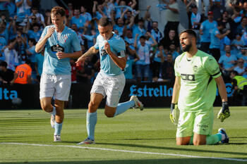 El Celta barre al Valencia y duerme líder
