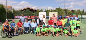 Quico Tur se llevó el Trofeo de tenis en silla de ruedas