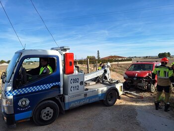 Detienen a un conductor ebrio que sufrió un accidente