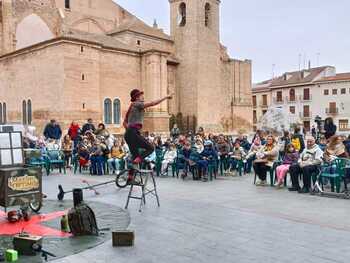 Circo en la Plaza Vieja para los niños de Villarrobledo