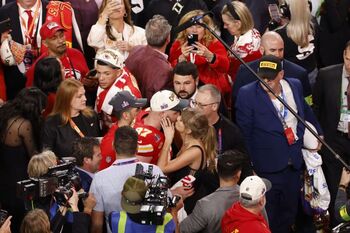 Taylor Swift y Travis Kelce reinan en la Super Bowl