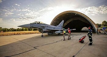 Sacan a licitación un nuevo hangar en Maestranza