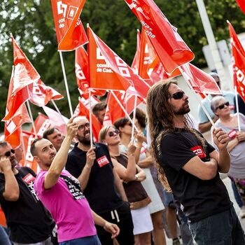 CCOO y UGT tomarán la calle si no reducen la jornada laboral