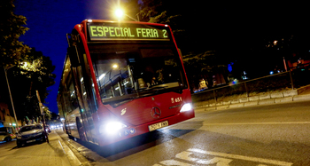 La ciudad vuelve a tener servicio especial de autobús en Feria