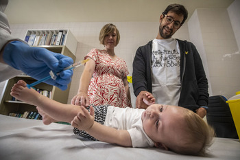 La vacuna de la bronquiolitis llegó a 2.500 bebés y lactantes