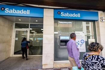 Banco Sabadell sube un 19% la financiación a empresas de CLM