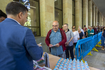 El lunes comienza el reparto del programa oficial de la Feria