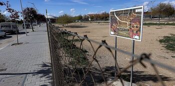 Cañicas insiste en la necesidad de construir un polideportivo