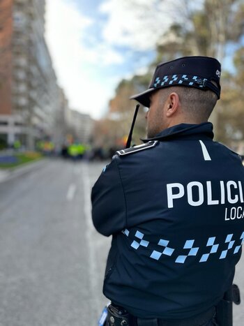 La Policía detiene a una mujer por un robo con violencia