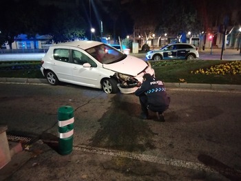 Arrestan a una mujer por negarse a hacer la prueba de alcohol