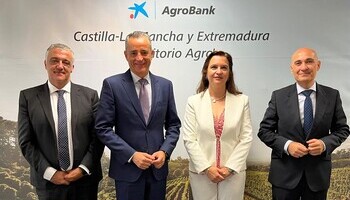 La Cátedra de UCLM y AgroBank convoca premios de TFM