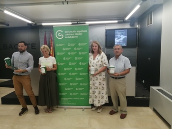 Unos 400 voluntarios postularán el día 11 a favor de la AECC