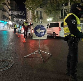 La Policía Local sorprende a un conductor ebrio