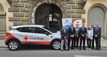 Cruz Roja recibe el apoyo de la Caixa para adquirir un coche