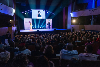 Aplazan la gala de los Premios Entre Nosotras por la DANA