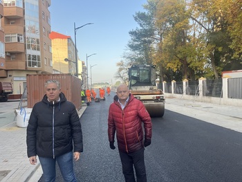 Comienza el asfaltado de la carretera de Barrax