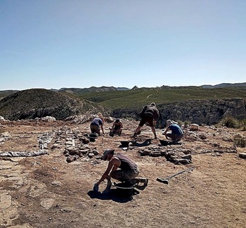 Los arqueólogos vuelven al rico yacimiento de Los Almadenes