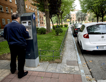 El 70% de las multas de tráfico en la ciudad son en zona azul