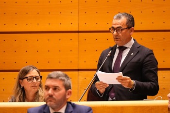 El PP exige al ministro que ejecute las obras de la A-32